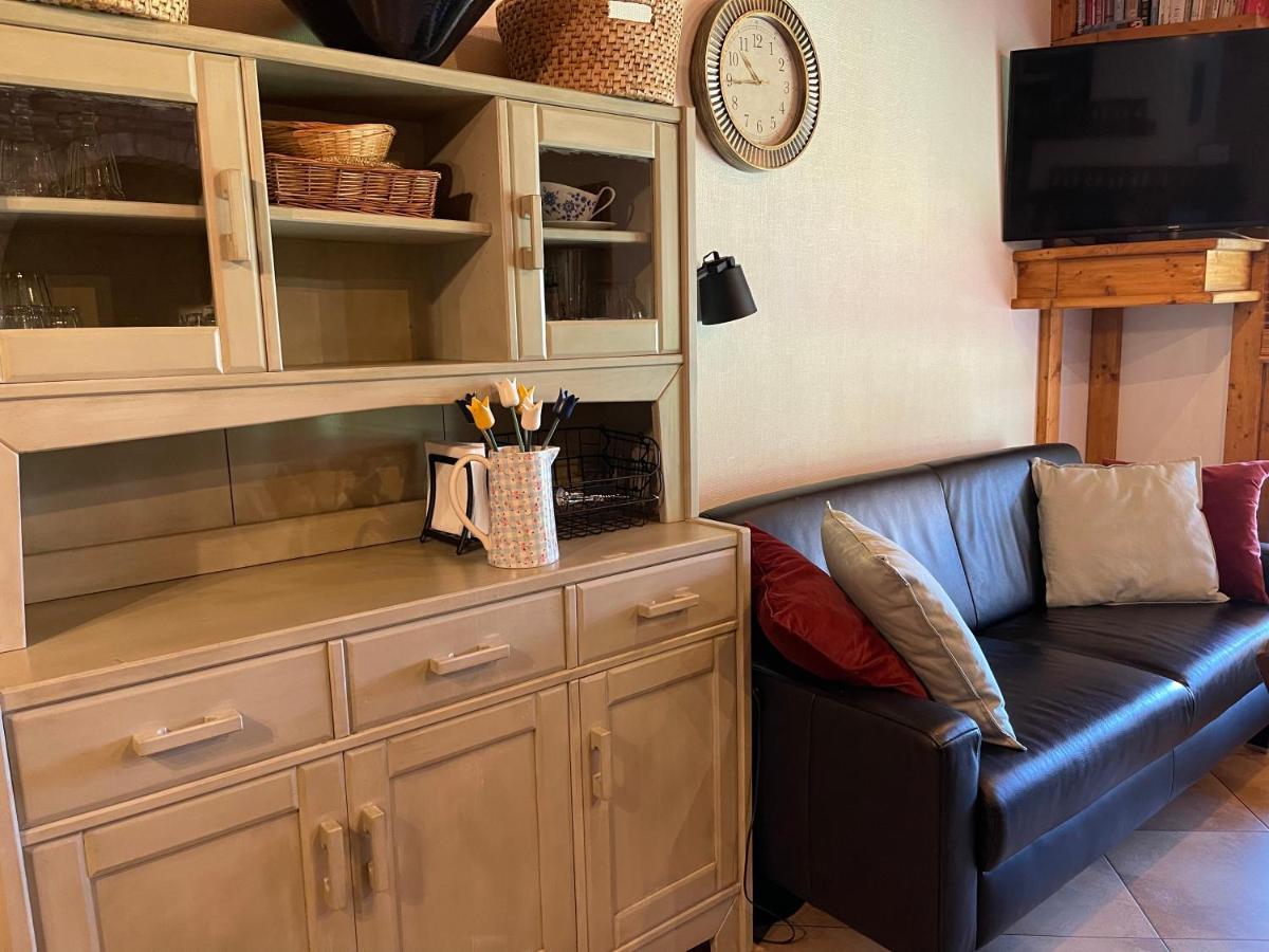 Osupyne Apartment Sventoji Bagian luar foto